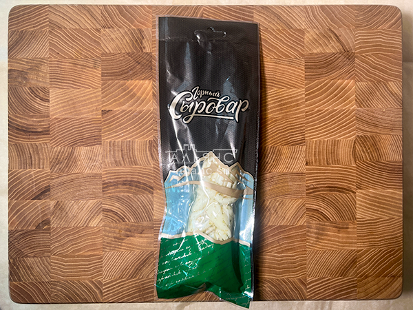 Сыр 100 гр ГОРНЫЙ СЫРОВАР (Косичка с укропом и чесноком) в Бутово