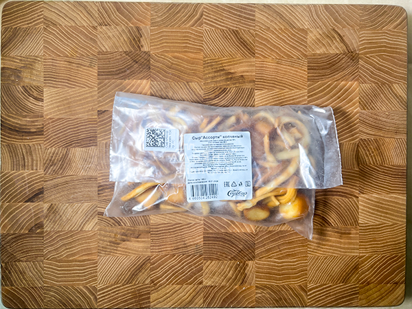 Сыр 150 гр ГОРНЫЙ СЫРОВАР (Ассорти копчёный) в Бутово