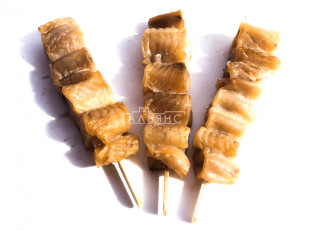 Корюшка х/к (крупная): Шашлычок из сома холодного копчения