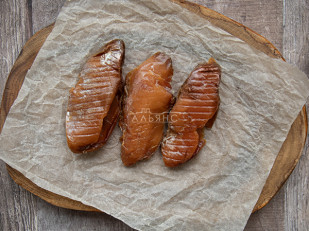 Щупальца кальмара гигантского х/к: Икра воблы вяленая